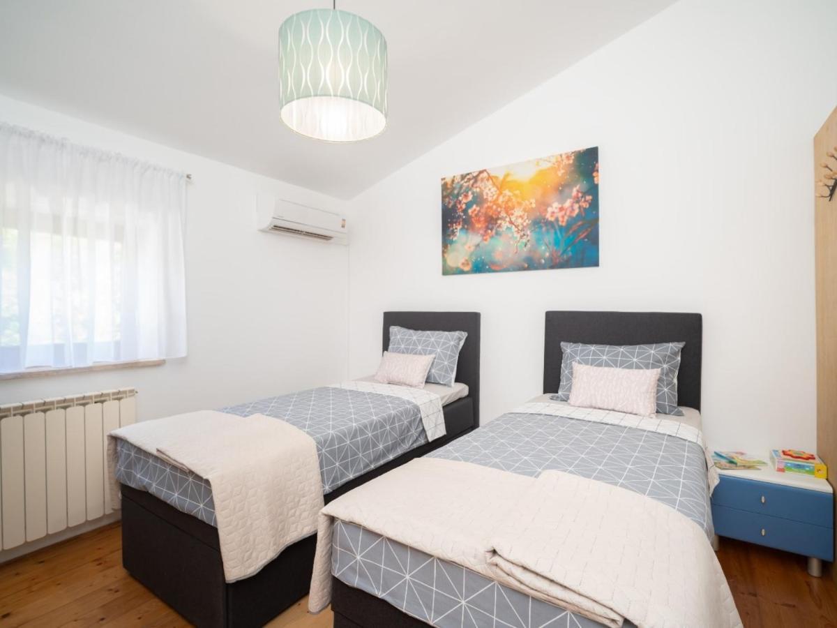 Apartment Gaia Labin  Ngoại thất bức ảnh